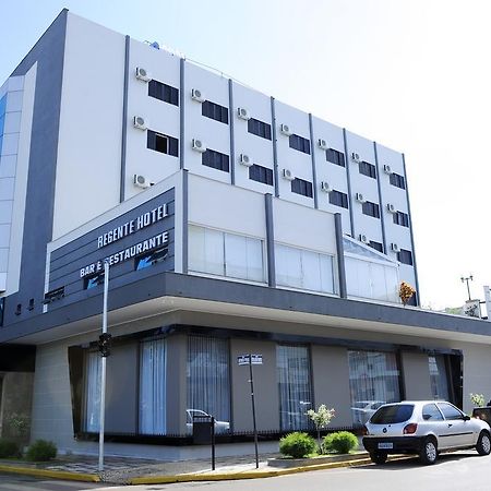Regente Hotel Unai Bagian luar foto