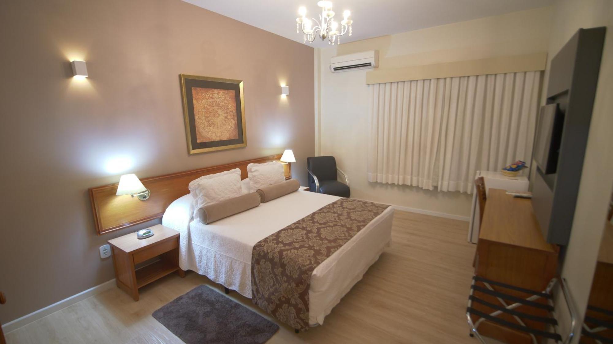 Regente Hotel Unai Bagian luar foto